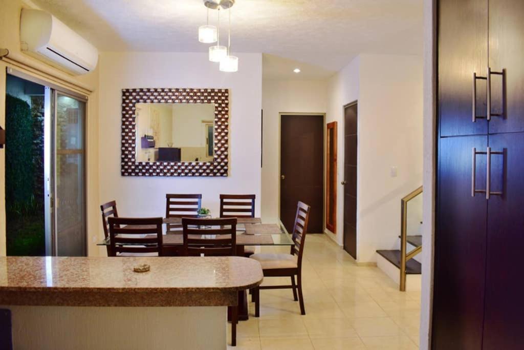 فيلا Casa Hector, Con Jacuzzi, Cerca Del Foro Gnp. ميريدا المظهر الخارجي الصورة