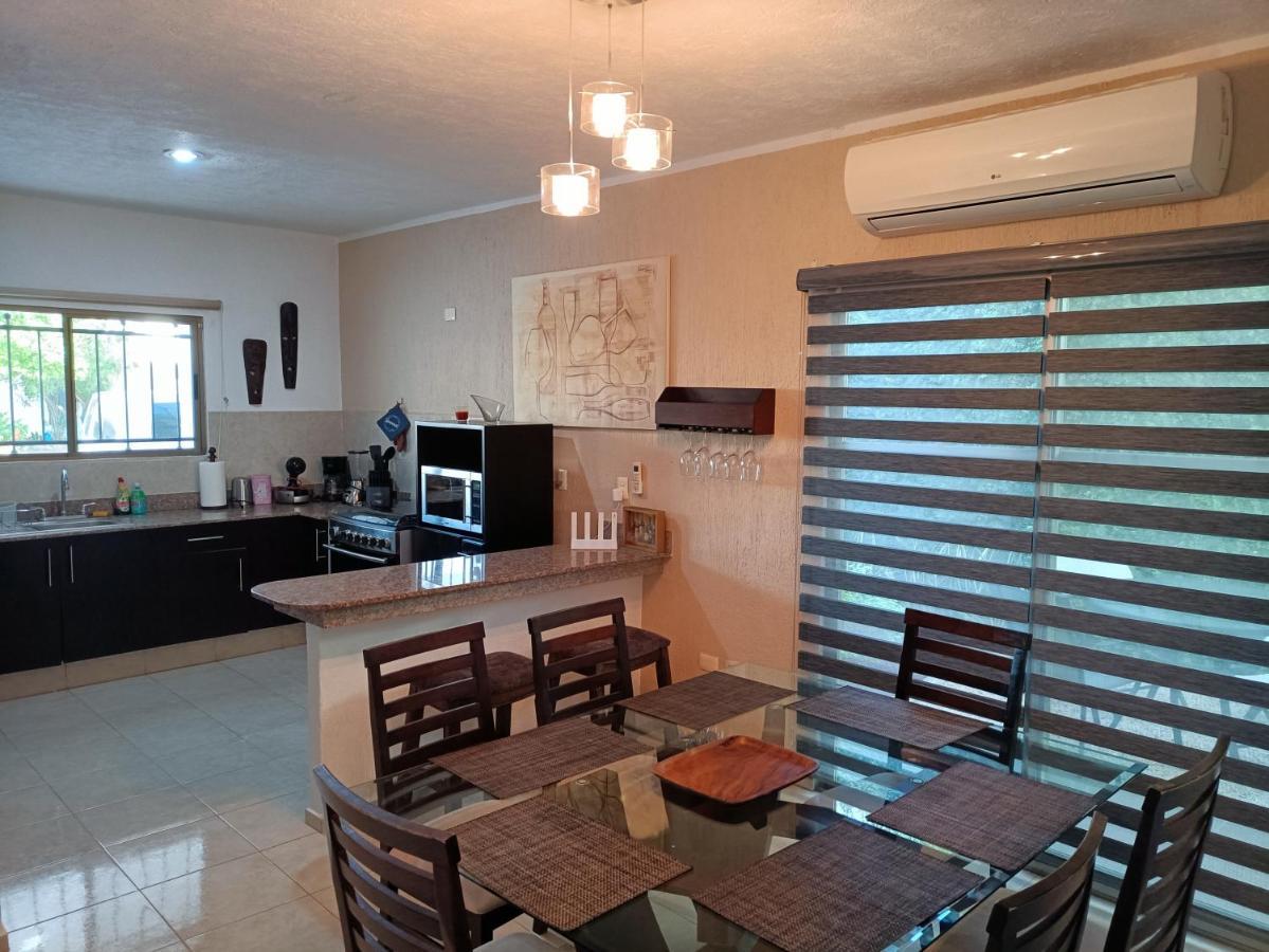 فيلا Casa Hector, Con Jacuzzi, Cerca Del Foro Gnp. ميريدا المظهر الخارجي الصورة