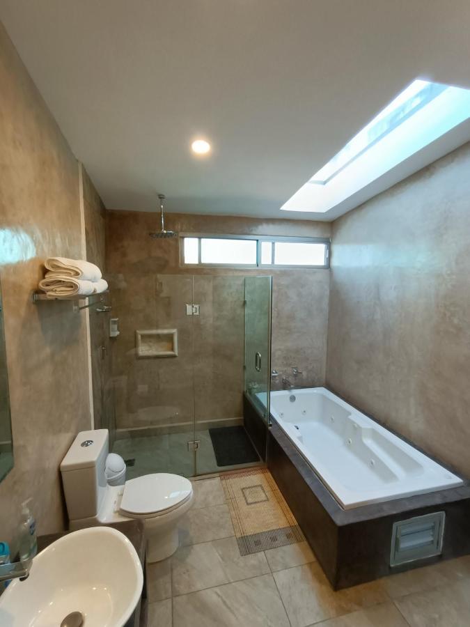 فيلا Casa Hector, Con Jacuzzi, Cerca Del Foro Gnp. ميريدا المظهر الخارجي الصورة