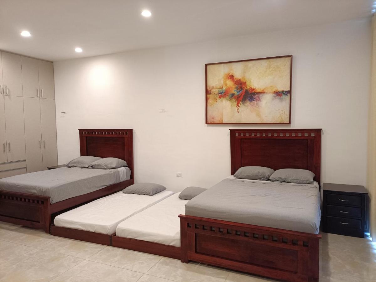 فيلا Casa Hector, Con Jacuzzi, Cerca Del Foro Gnp. ميريدا المظهر الخارجي الصورة